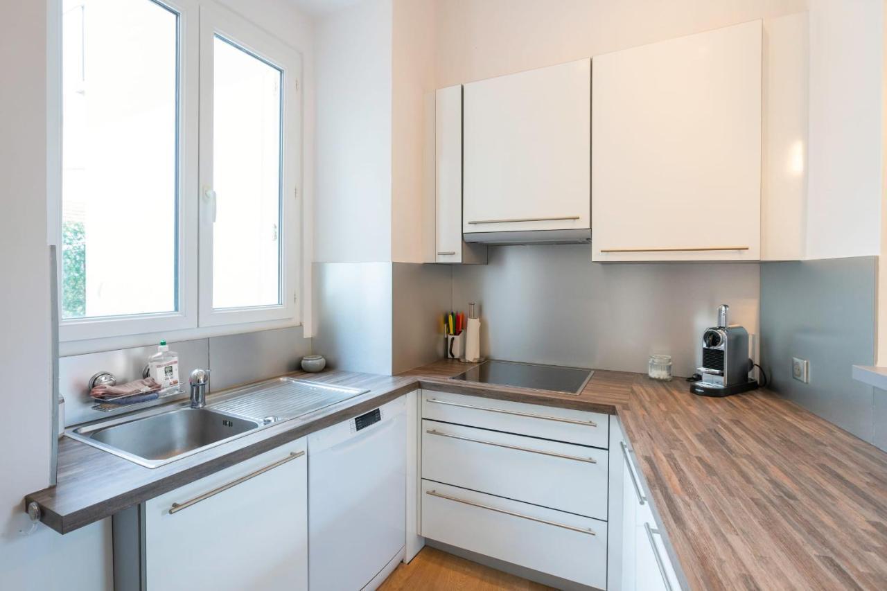 Modern 2-Br Apartment In The Heart Of คานส์ ภายนอก รูปภาพ
